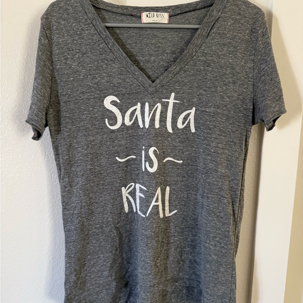 Wild Kiss Gray Short Sleeve Tee
